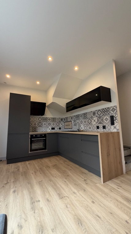 Cuisine anthracite en L
